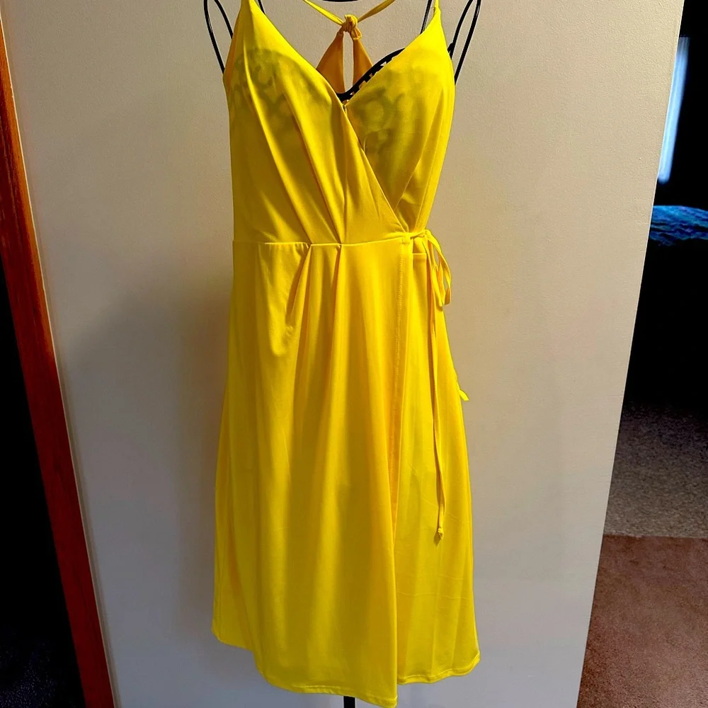 BCBGeneration Lemonade Wrap Dress - Picture 3 of 3